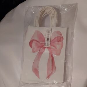 Pink Bow 12 Gift Bags New in Pack